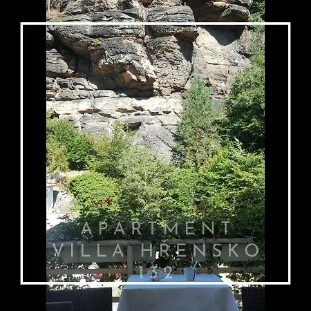 132 * Hřensko